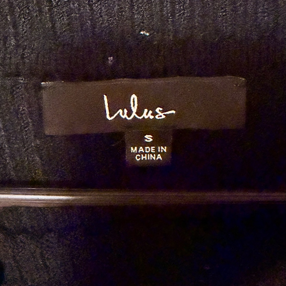 Lulu's Black Ribbed Sweater - Picture 6 of 7